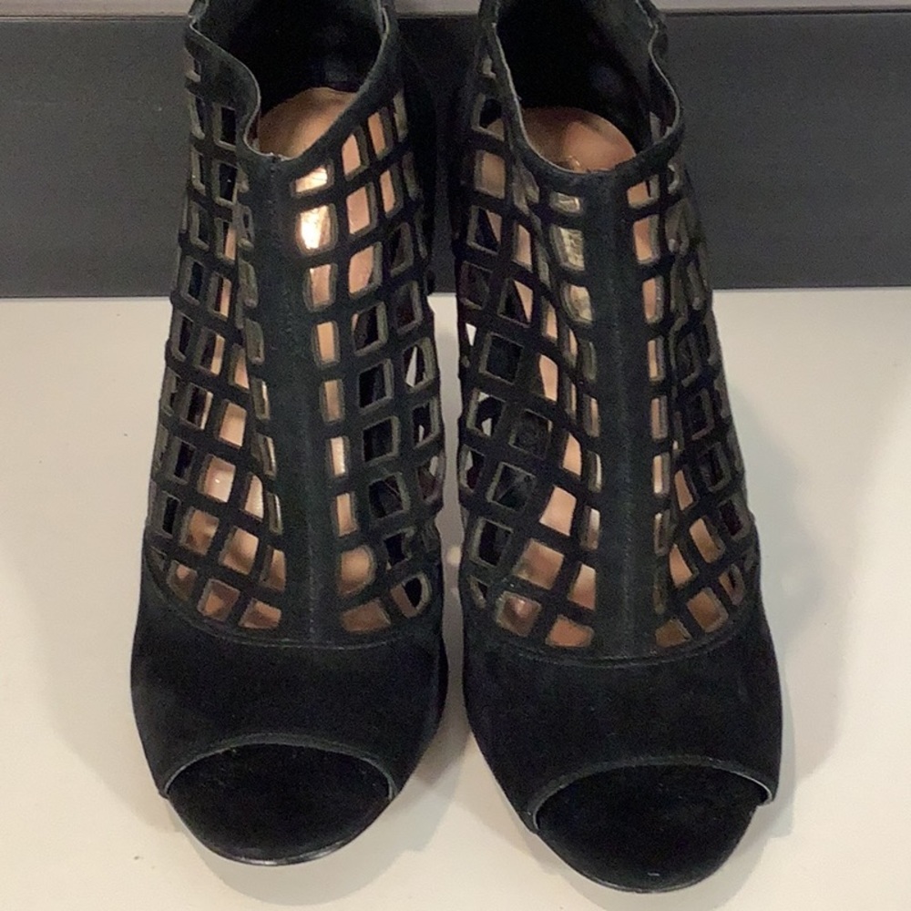Audrey Brooke “Marseille” Black Suede Open Toe Gladiator Heels Bootie Sz 7.5 M - Picture 2 of 10